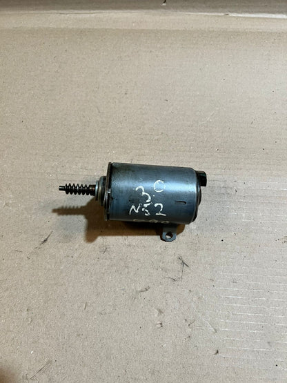BMW N51 N52 Valvetronic Eccentric Shaft Actuator Motor 7548388 1137 7548388 OEM