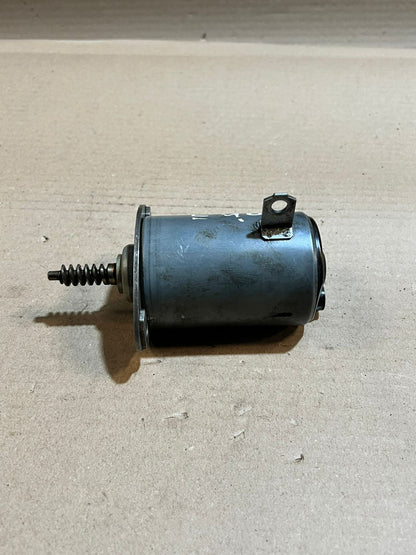 BMW N51 N52 Valvetronic Eccentric Shaft Actuator Motor 7548388 1137 7548388 OEM