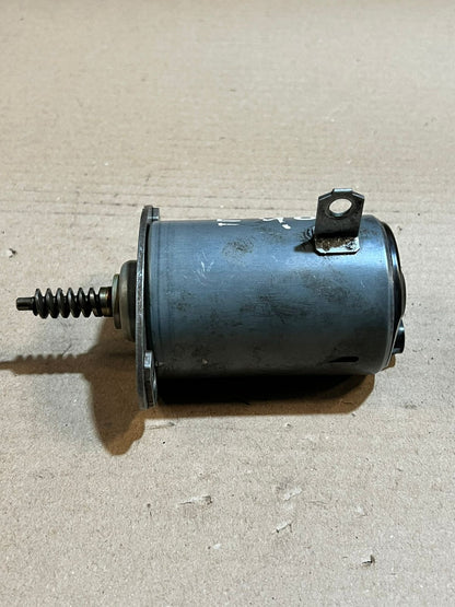 BMW N51 N52 Valvetronic Eccentric Shaft Actuator Motor 7548388 1137 7548388 OEM