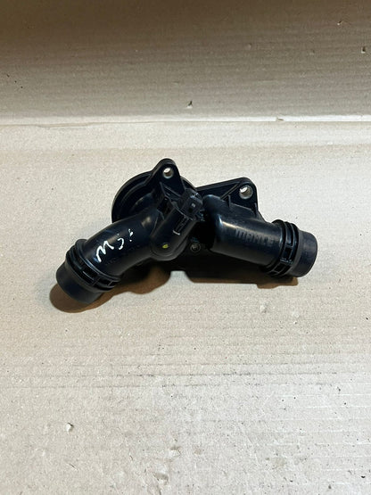 BMW M54B30 3.0L Engine Thermostat Housing Assembly Used Genuine OEM