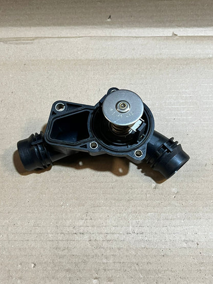 BMW M54B30 3.0L Engine Thermostat Housing Assembly Used Genuine OEM