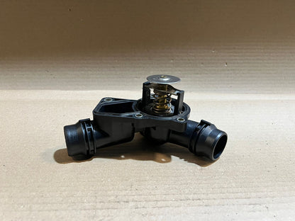 BMW M54B30 3.0L Engine Thermostat Housing Assembly Used Genuine OEM