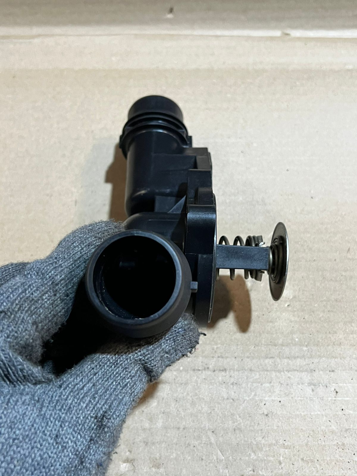 BMW M54B30 3.0L Engine Thermostat Housing Assembly Used Genuine OEM