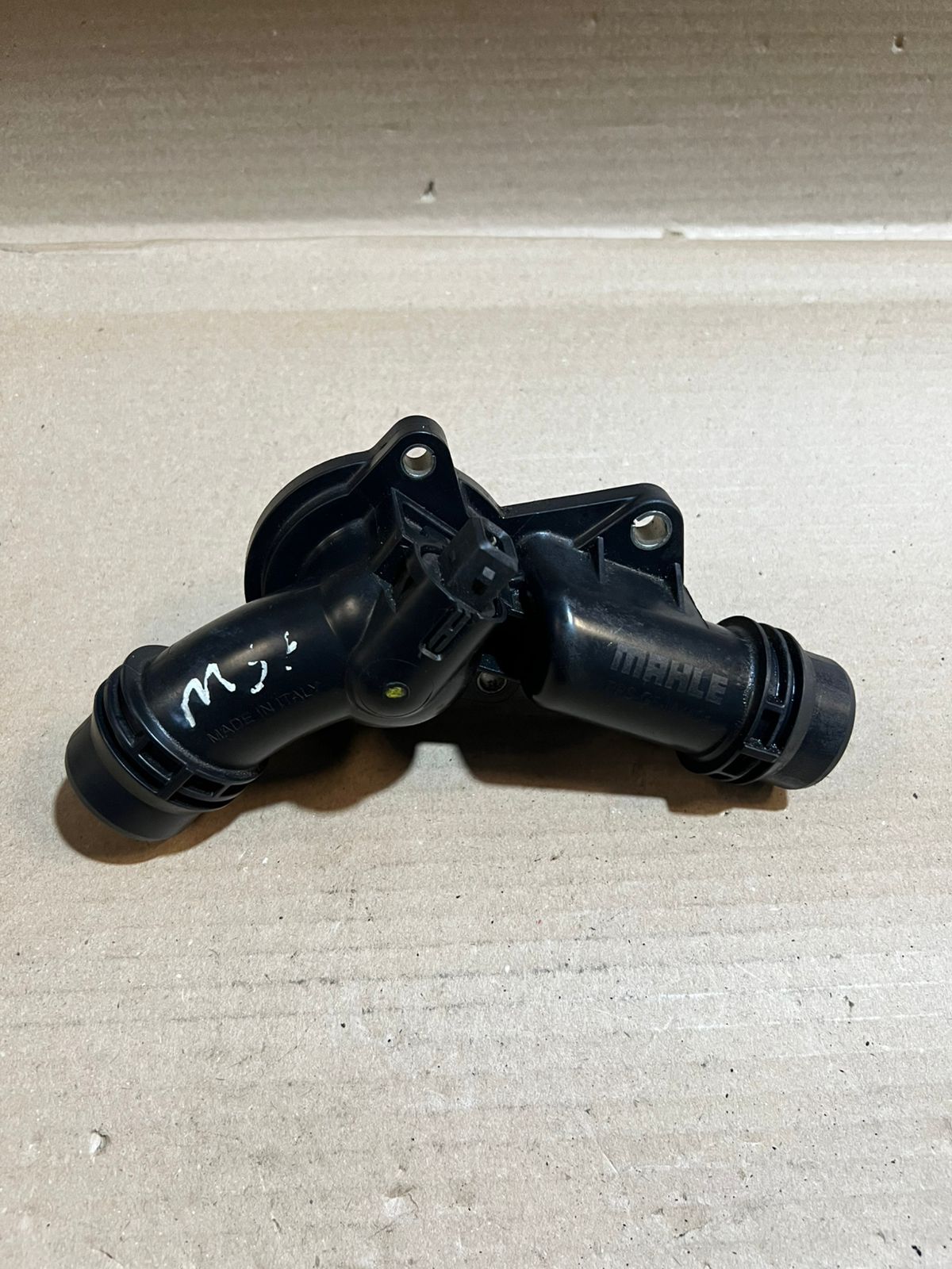 BMW M54B30 3.0L Engine Thermostat Housing Assembly Used Genuine OEM