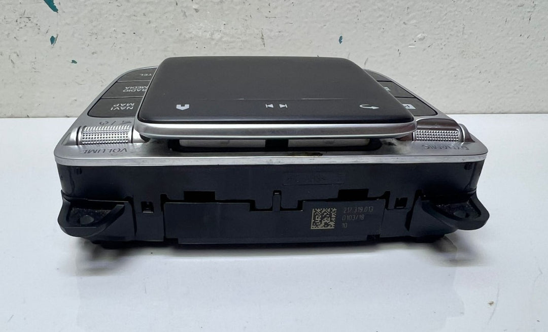 2019 Mercedes-Benz A-Class Touchpad Control Unit Switch Block A2479004103 W177 B-Class W247 OEM