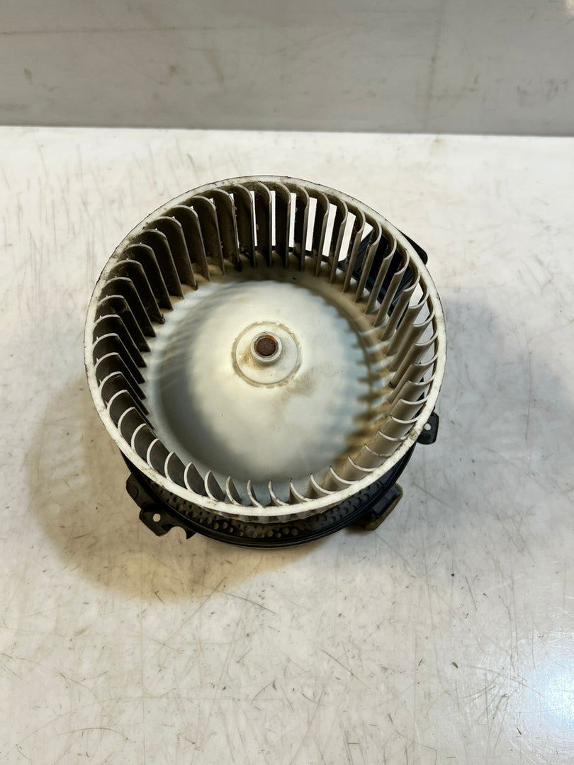 BMW G30 G31 F90 G11 G12 Heater Blower Motor Fan F011500123 64116836881 OEM