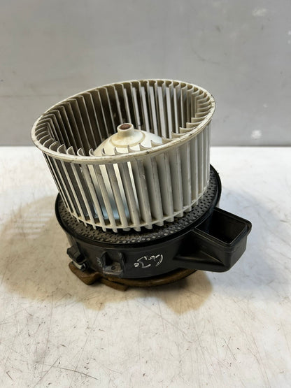 BMW G30 G31 F90 G11 G12 Heater Blower Motor Fan F011500123 64116836881 OEM