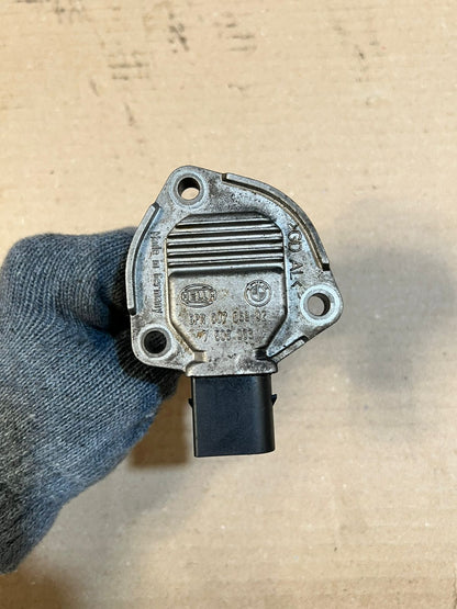 BMW E38 E39 E46 E53 E60 E61 E81 E82 E87 Oil Level Sensor 7508003 OEM