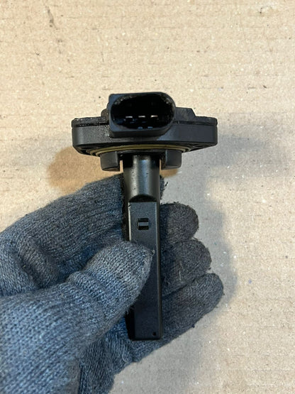 1999-2000 BMW 328i E46 Engine Oil Level Sensor 1433596 12617508003 OEM