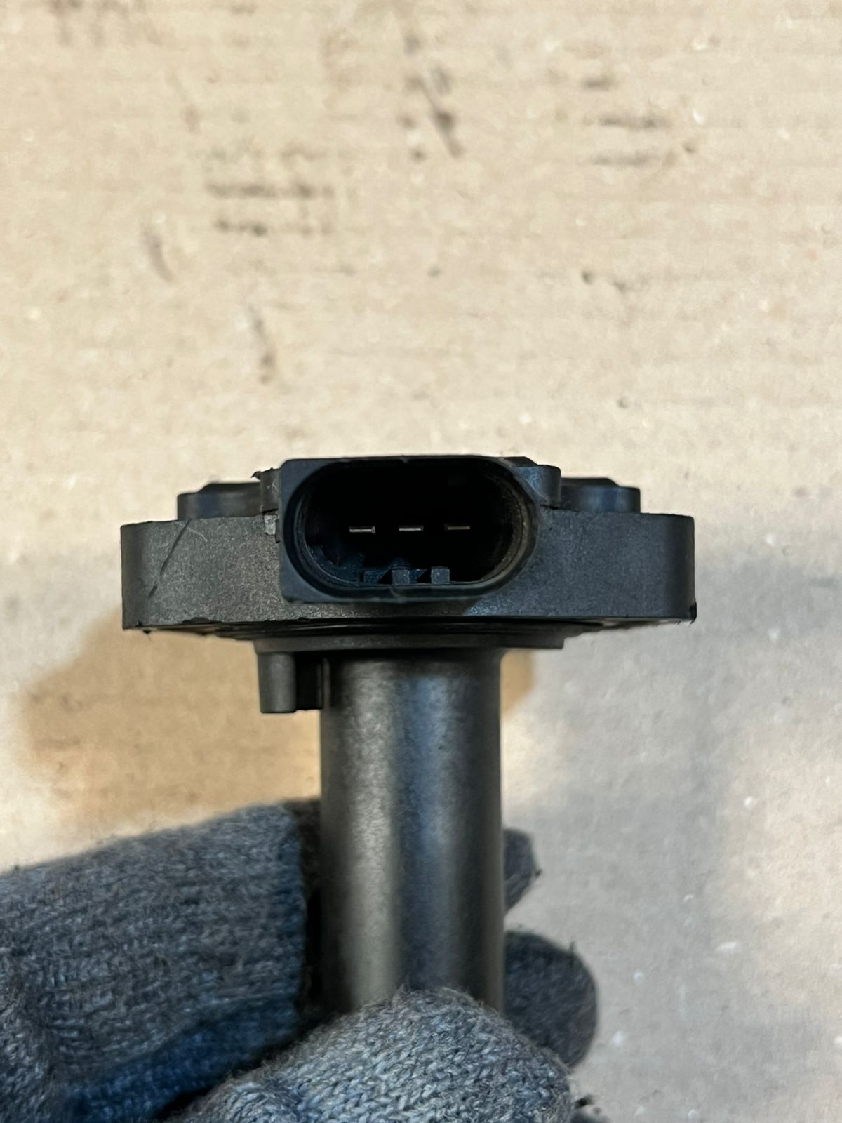 2006-2011 BMW 323i 325i E90 E82 Engine Oil Level Sensor 7607910 OEM