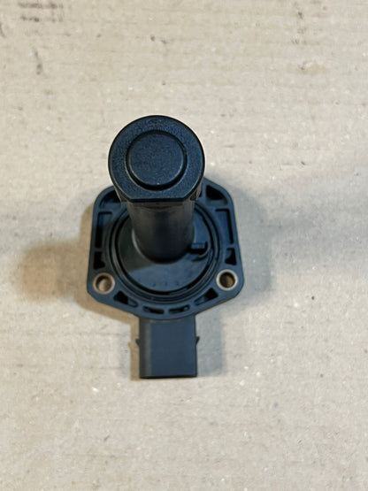 2006-2011 BMW 323i 325i E90 E82 Engine Oil Level Sensor 7607910 OEM