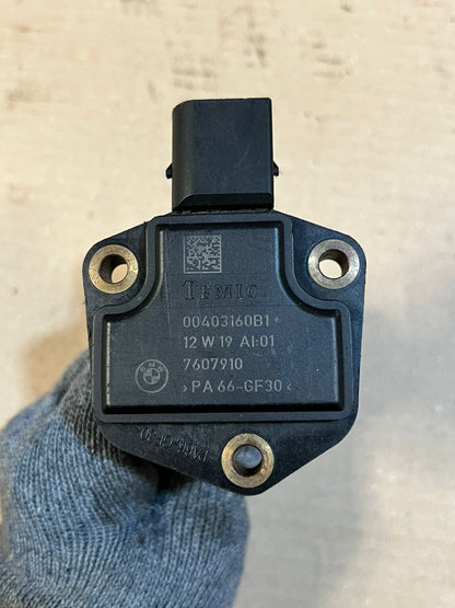 2006-2011 BMW 323i 325i E90 E82 Engine Oil Level Sensor 7607910 OEM