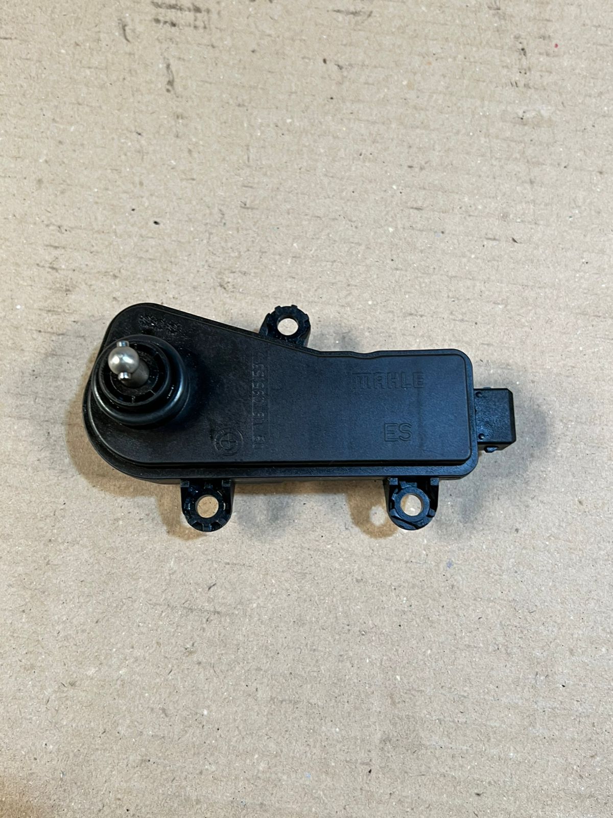 BMW 550i 650i 750i 750Li X5 N62 Intake Manifold Actuator 7537998 OEM