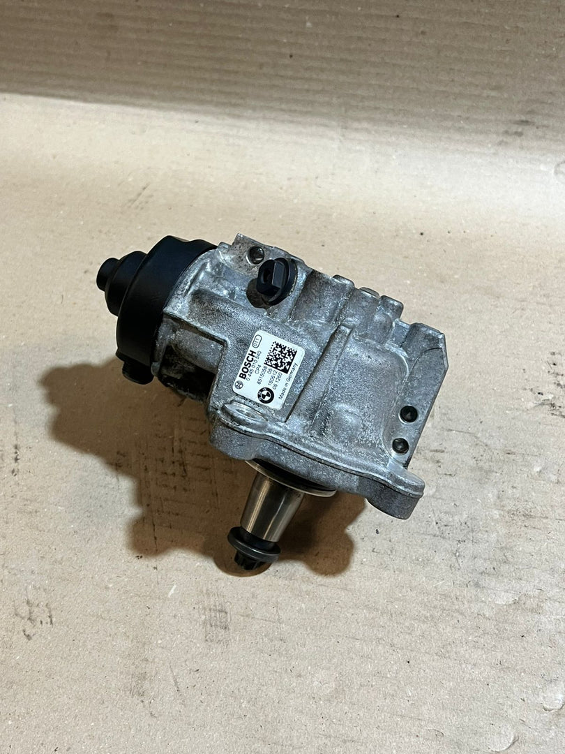BMW 1 Series F20 F21 114d 116d 1.6 Diesel High Pressure Fuel Pump 8515058 OEM