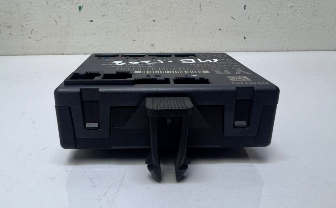 2011-2014 Mercedes-Benz E350 Door Control Module A2079000900 W207 E-Class OEM