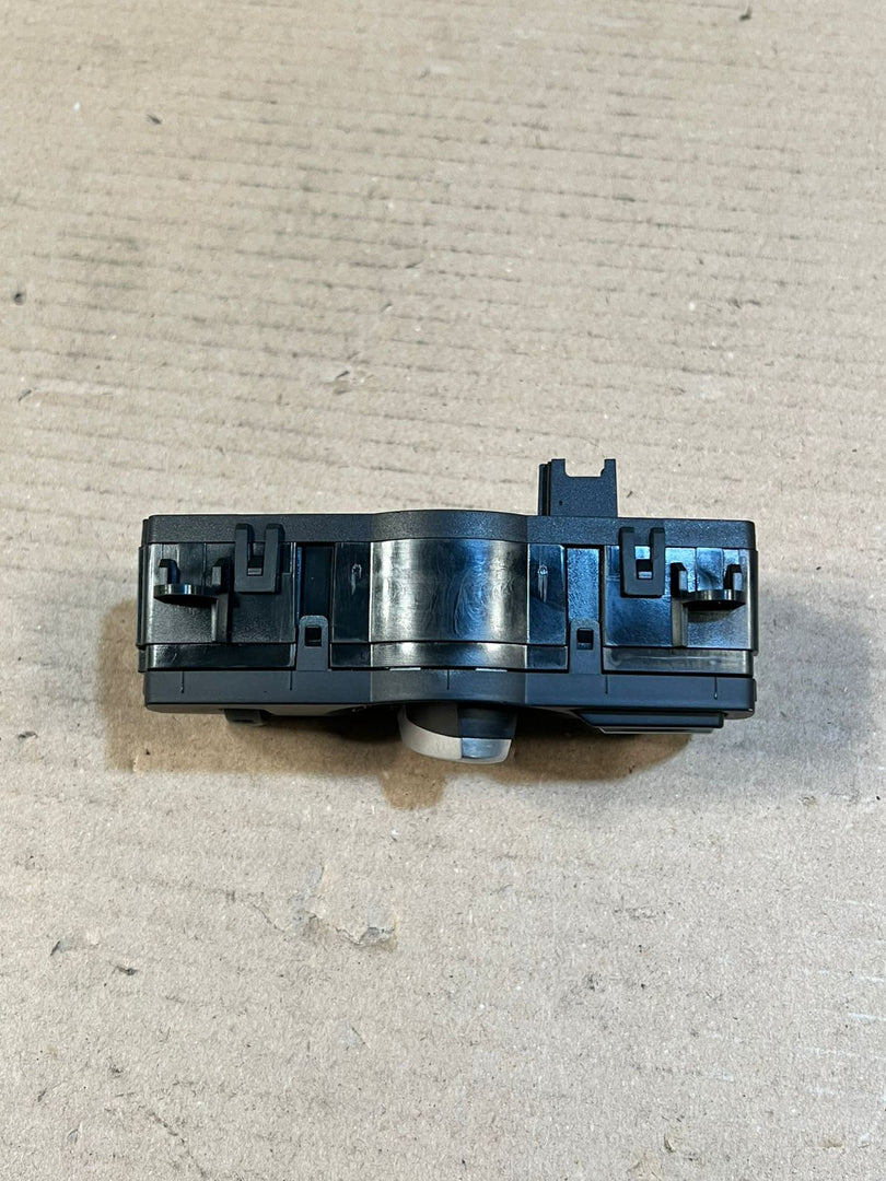 BMW X3 F25 5 Series F10 F11 F07 RHD Headlight Light Switch 9192744 OEM RHD