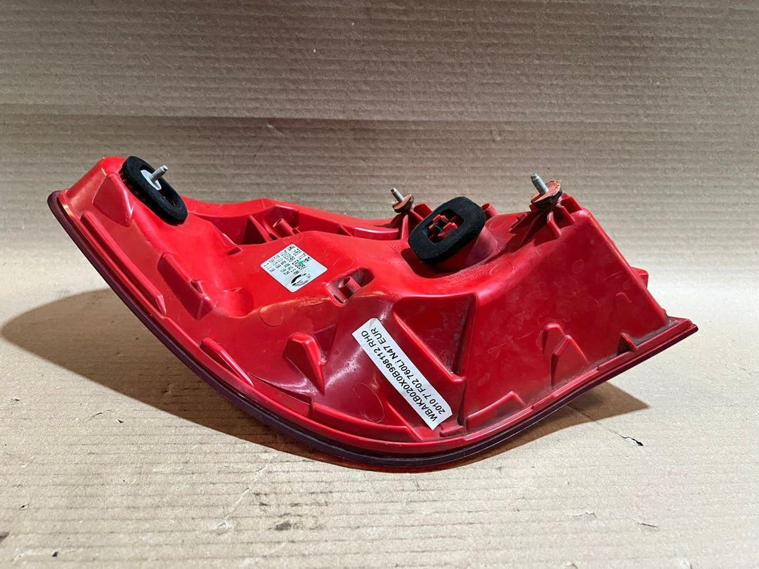 BMW 7 Series F01 F02 F03 F04 Right Rear Tail Light Lamp 7182198 OEM