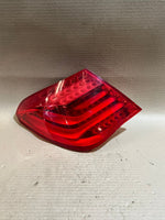 Bild in die Galerieansicht laden, 2010 BMW 7 Series F01 F02 F03 F04 Left Rear Tail Light Lamp 7182197 OEM