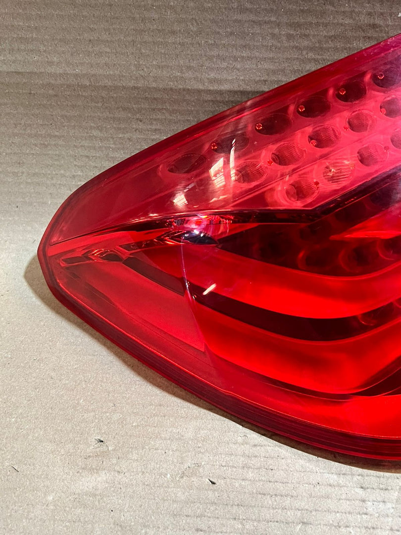 2010 BMW 7 Series F01 F02 F03 F04 Left Rear Tail Light Lamp 7182197 OEM