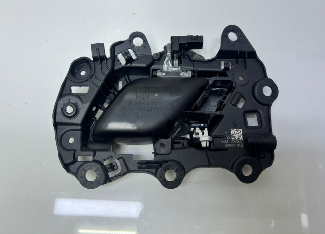 2022-2024 Mercedes-Benz C300 Cover Trim A2067273500 W206 C-Class OEM