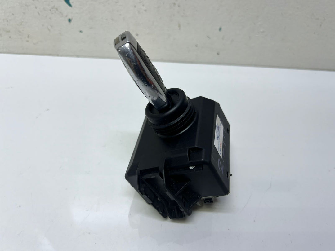 2009-2016 Mercedes-Benz E350 Ignition Switch Module & Key EZS/EIS A2129055200 W212 E-Class OEM