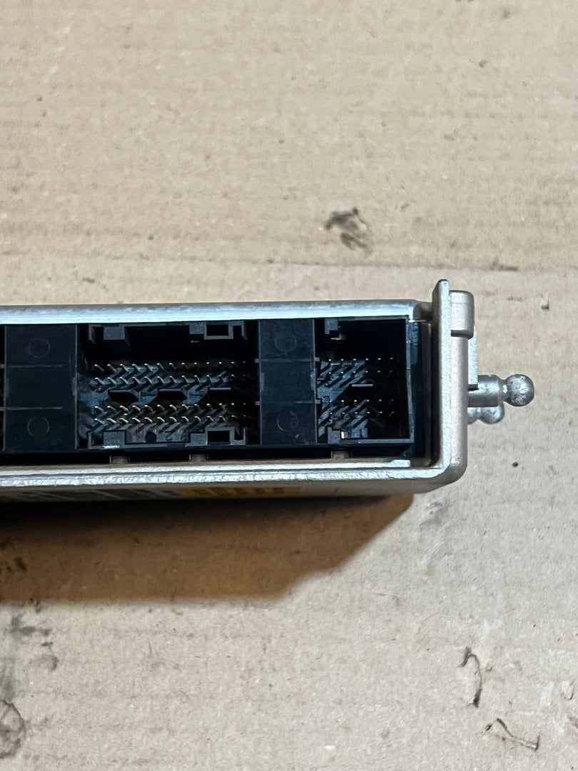 BMW 5 Series F10 F11 Airbag SRS Safety Restraint Control Module ECU 9239985 OEM