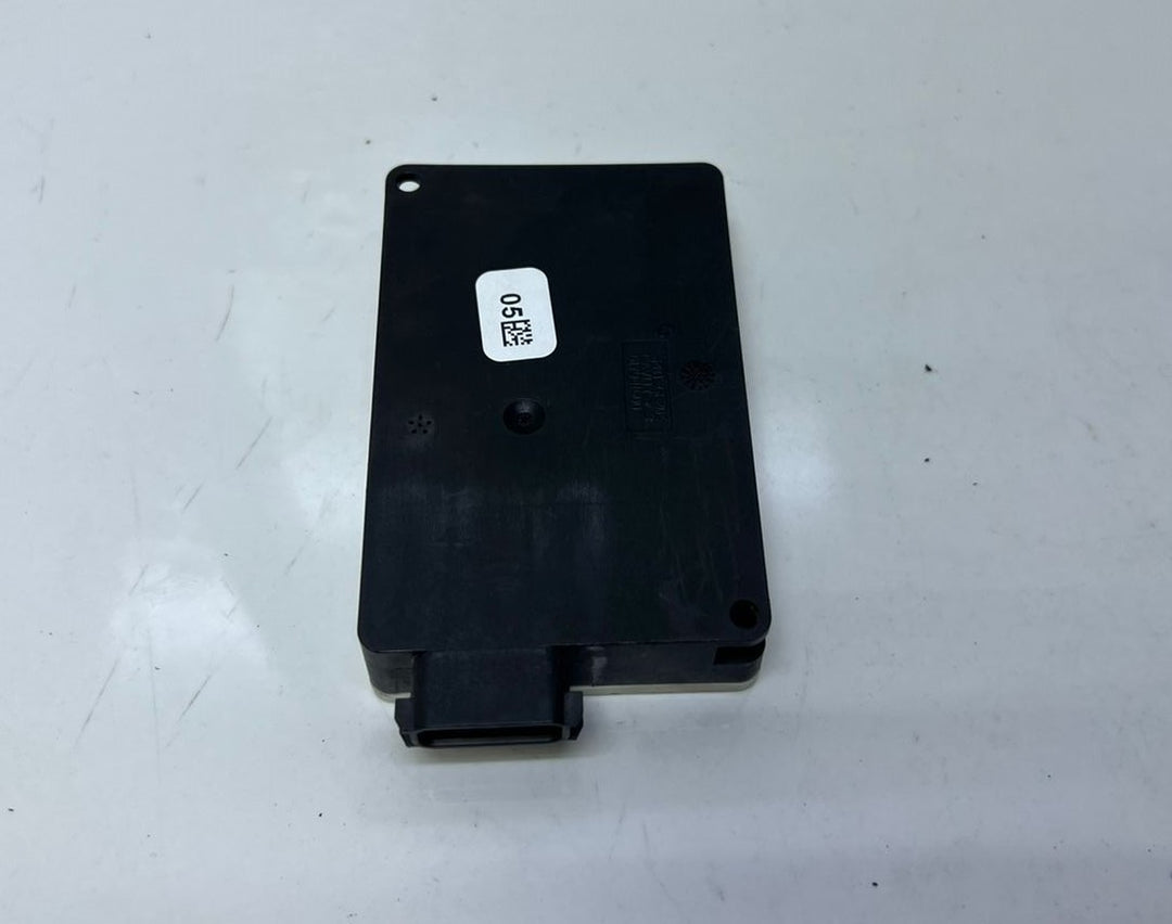2010-2013 Mercedes-Benz Radar Sensor A0009050010 W204 W212 W221 OEM