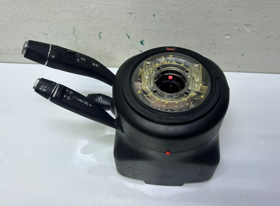 2011-2014 Mercedes-Benz C180 Steering Column Switch Control Unit A2129000224 W212 OEM
