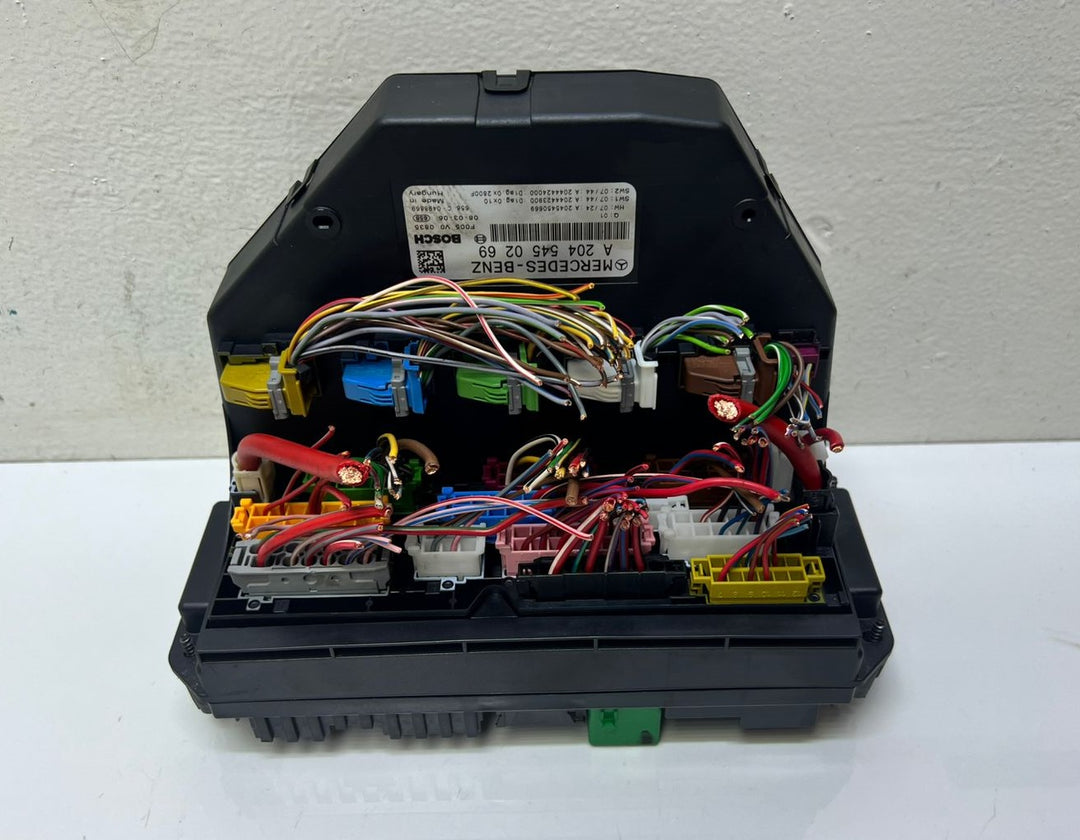 2008-2014 Mercedes-Benz C300 Front SAM Relay Fuse Box A2045450269 W204 C-Class OEM