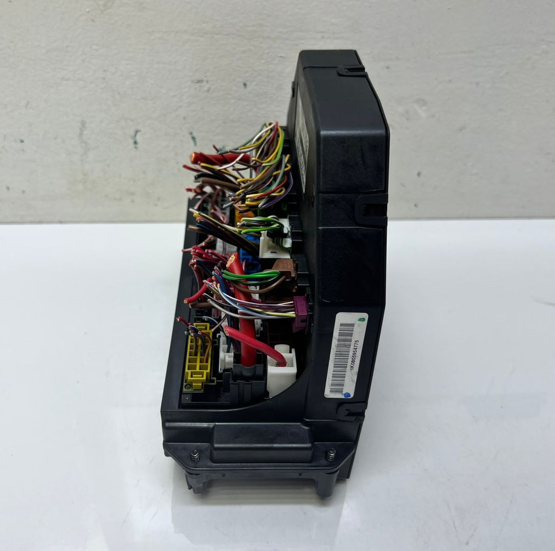 2008-2014 Mercedes-Benz C300 Front SAM Relay Fuse Box A2045450269 W204 C-Class OEM