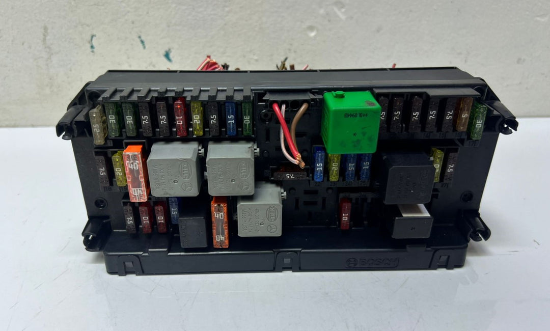 2008-2014 Mercedes-Benz C300 Front SAM Relay Fuse Box A2045450269 W204 C-Class OEM