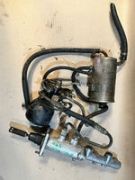 قم بتحميل الصورة إلى عارض الصور، BMW 5 Series E34 530i 540i Brake Master Cylinder Used Genuine OEM