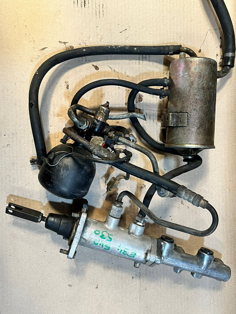 BMW 5 Series E34 530i 540i Brake Master Cylinder Used Genuine OEM