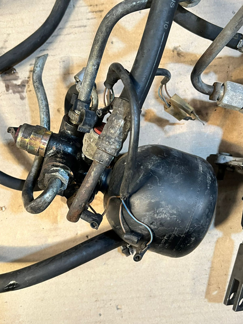 BMW 5 Series E34 530i 540i Brake Master Cylinder Used Genuine OEM