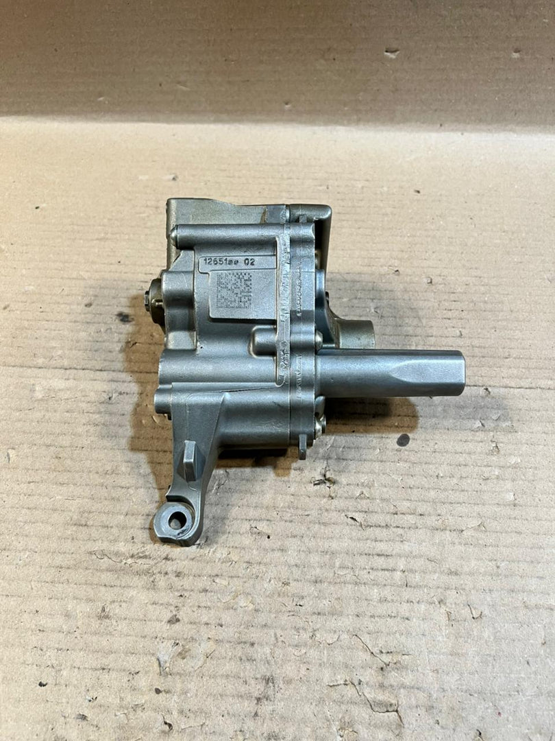 BMW 328i 525i 525xi E90 E91 E92 E93 E60 N52 Engine Oil Pump 7545939 OEM