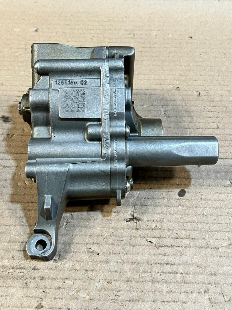 BMW 328i 525i 525xi E90 E91 E92 E93 E60 N52 Engine Oil Pump 7545939 OEM