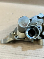 Load image into Gallery viewer, BMW 328i 525i 525xi E90 E91 E92 E93 E60 N52 Engine Oil Pump 7545939 OEM