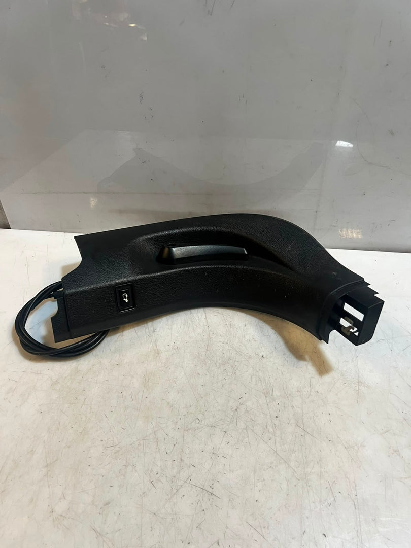 BMW 5 Series F10 F11 F07 528i 535i 550i Hood Release Handle 9114002 OEM