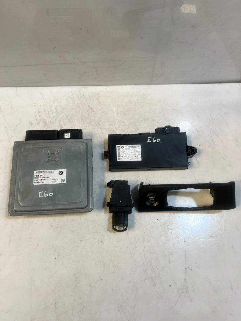 BMW 525i 325i E60 E61 E90 E91 N52 2.5L MSV80 ECU DME CAS Key Set 7576297 OEM