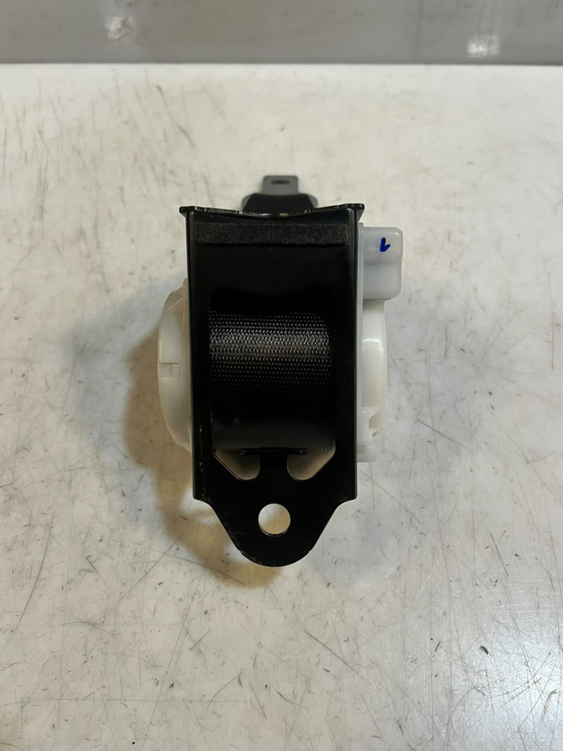 BMW 8 Series Gran Coupe G16 Rear Center Seat Belt 7491740 72117491740 OEM