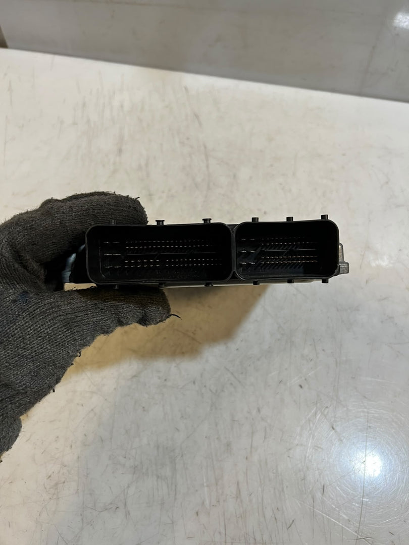 BMW X1 E84 2.0 N20 Engine Control Unit ECU DME 7621076 Bosch 0261S07020 OEM