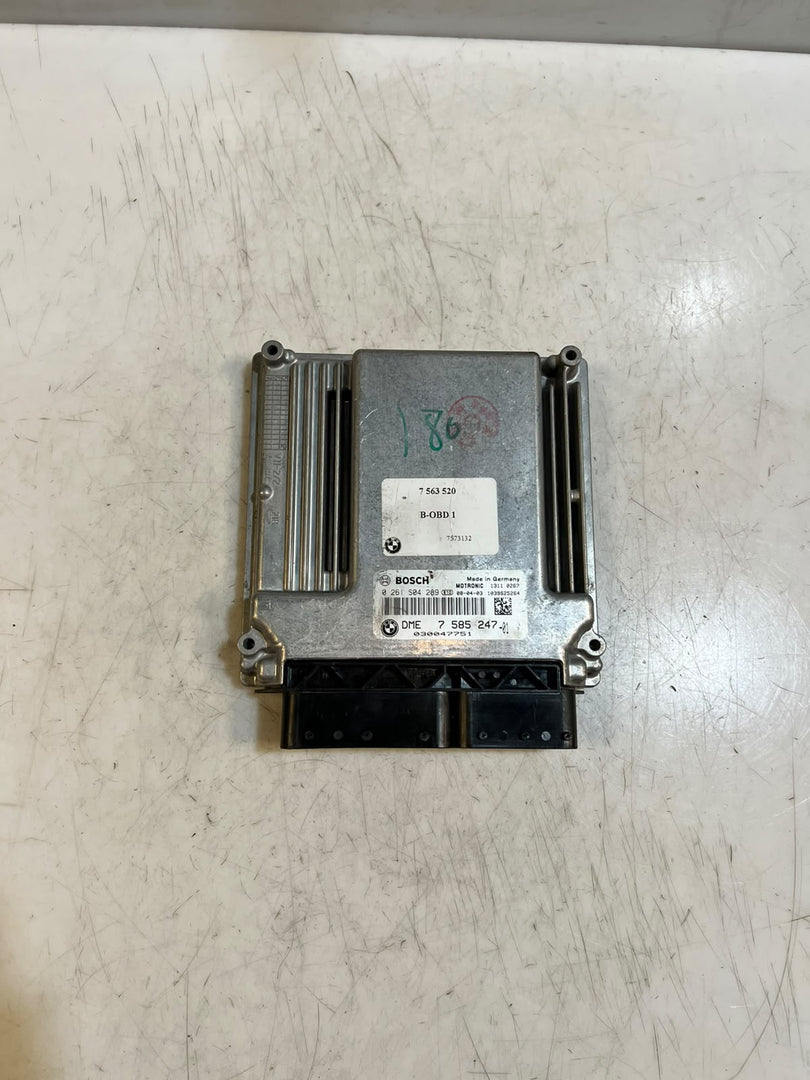 BMW 1 3 Series E81 E87 E90 E91 N46N Engine ECU DME 7585247 Bosch 0261S04289 OEM