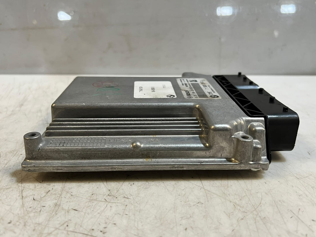 BMW 1 3 Series E81 E87 E90 E91 N46N Engine ECU DME 7585247 Bosch 0261S04289 OEM