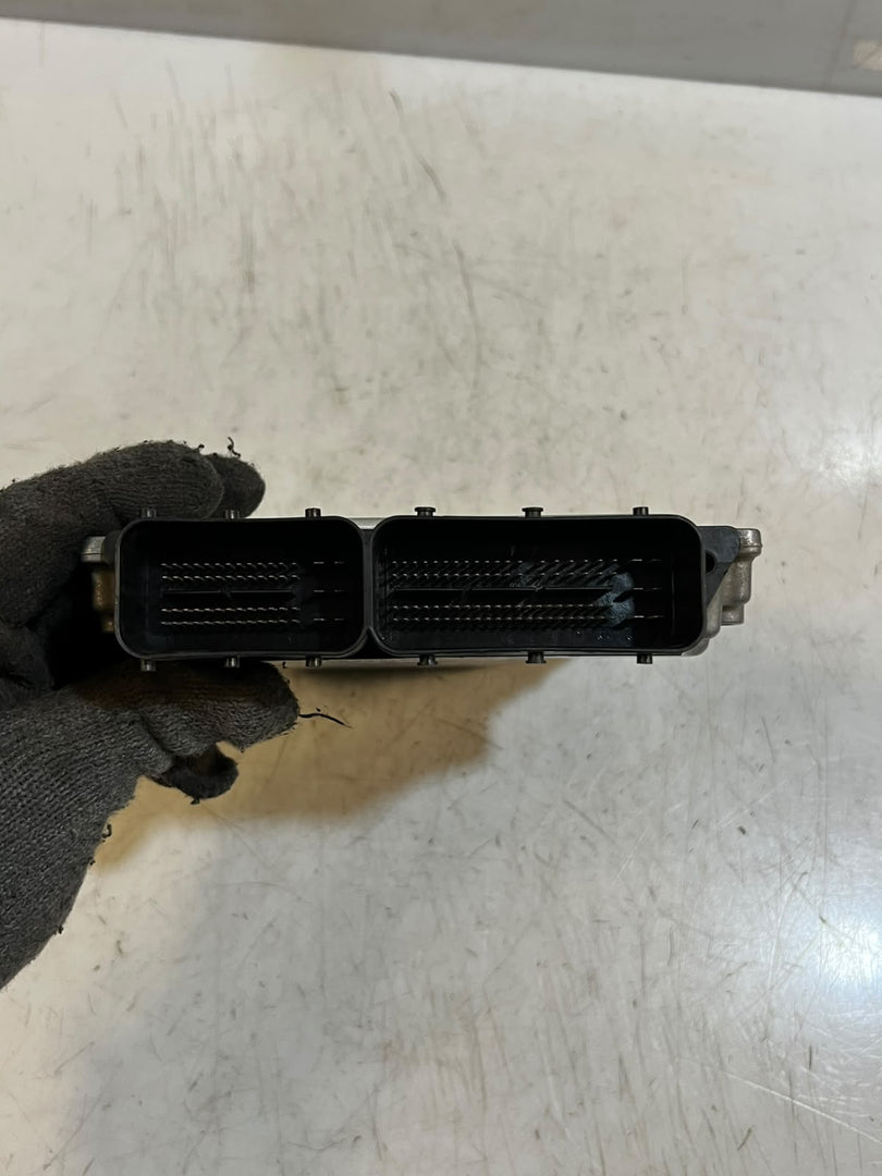 BMW E60 E87 E90 E91 318i 320i N46N Engine ECU DME 7581611 Bosch 0261S04114 OEM