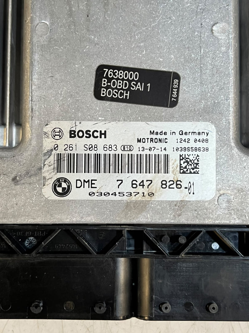 BMW 1 3 Series E82 E87 E88 E90 N46N 2.0L Engine ECU DME 7647826 Bosch 0261S08683 OEM