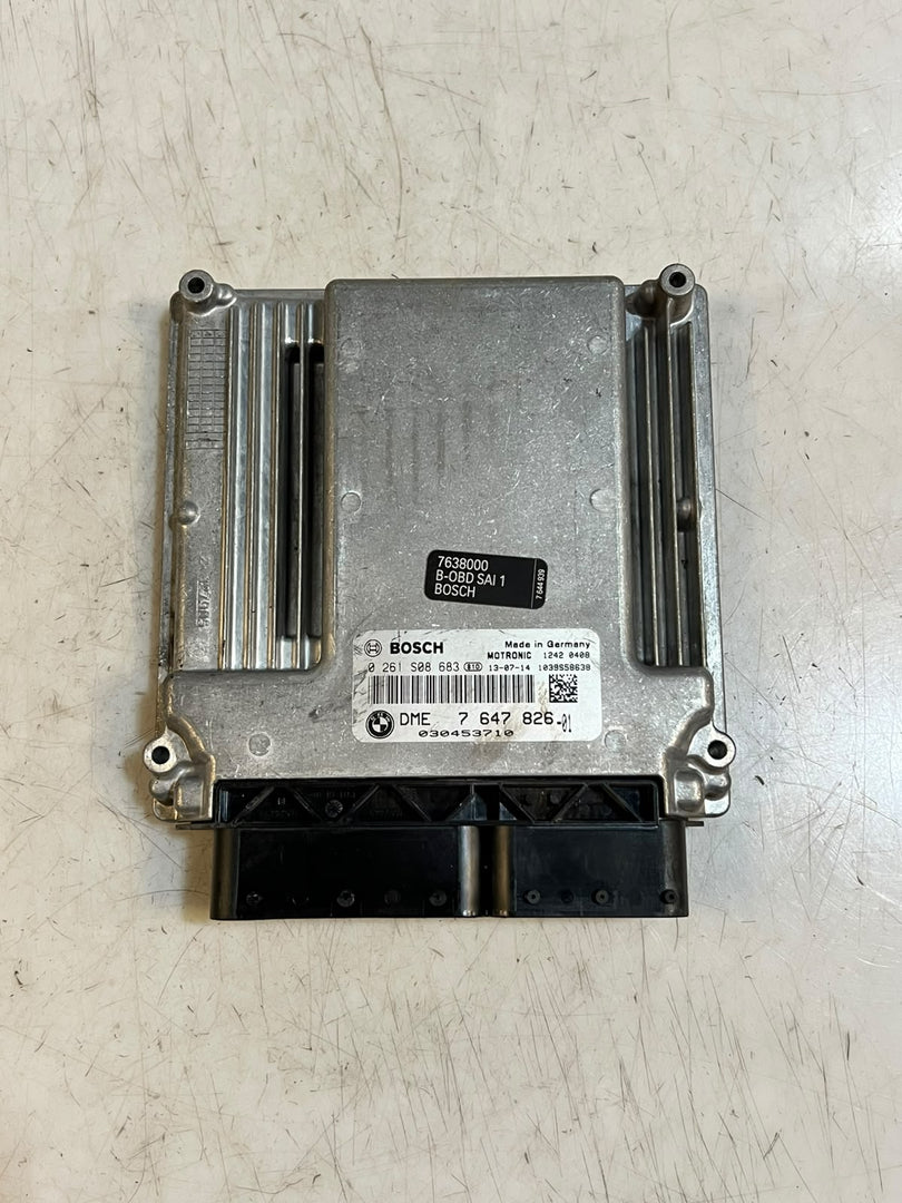 BMW 1 3 Series E82 E87 E88 E90 N46N 2.0L Engine ECU DME 7647826 Bosch 0261S08683 OEM