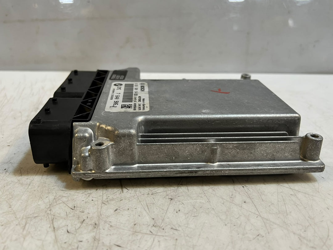 BMW X1 E84 E87 E90 N46N Engine Control Unit ECU DME 7640906 OEM