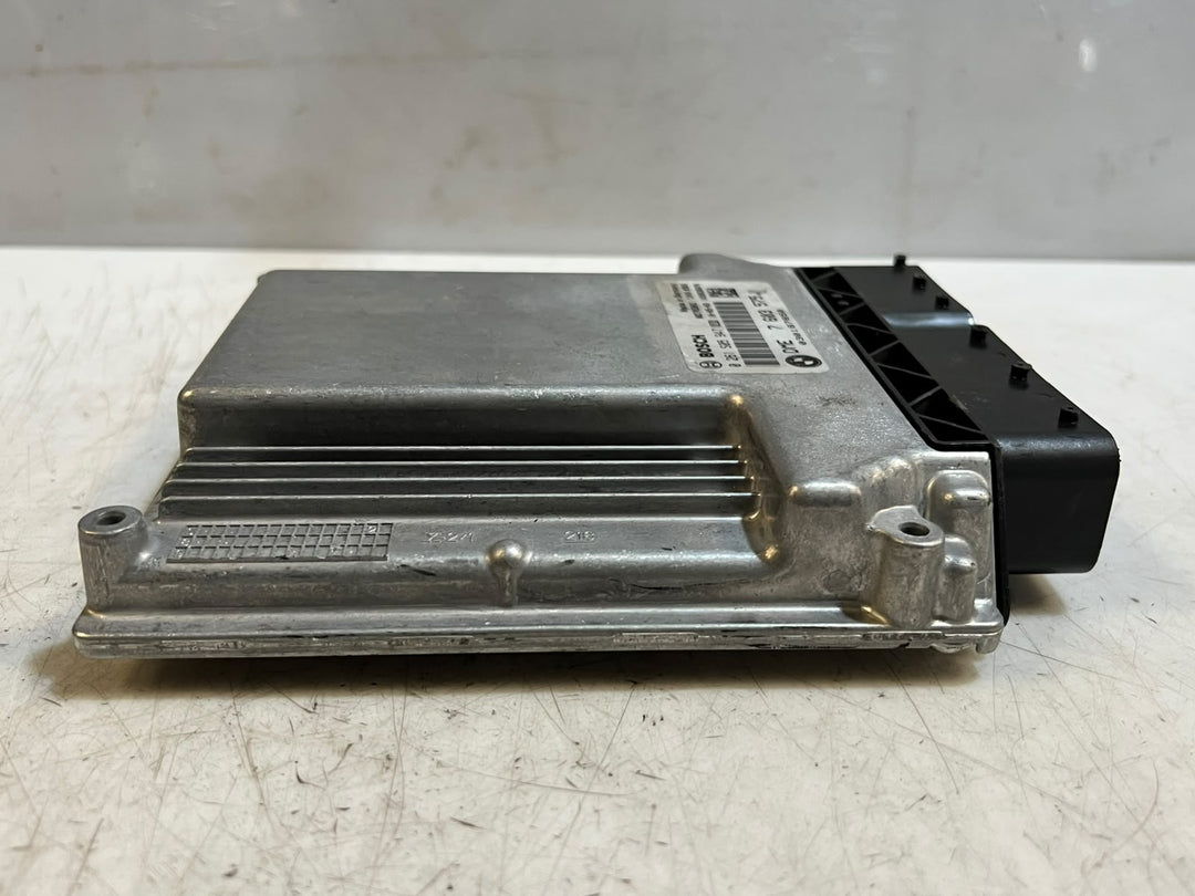 BMW X1 E84 E87 E88 E90 N46N Engine Control Unit ECU DME 7603575 Bosch OEM