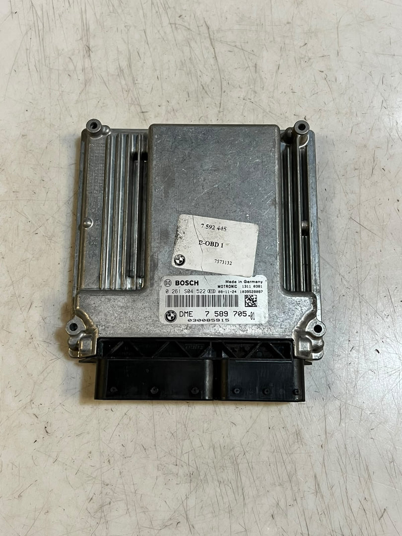 BMW E60 E87 E90 E92 N46N Engine Control Unit ECU DME 7589705 Bosch 0261S04522 OEM