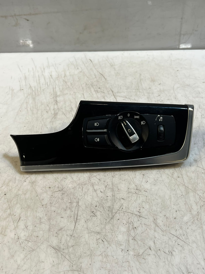 BMW X3 F25 X4 F26 5 Series F10 F11 F07 Headlight Light Switch 9192744 OEM RHD